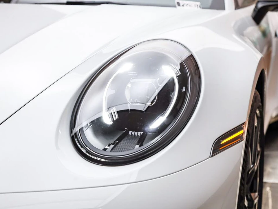 2026 Porsche 992 Carrera - Image 11 of 27