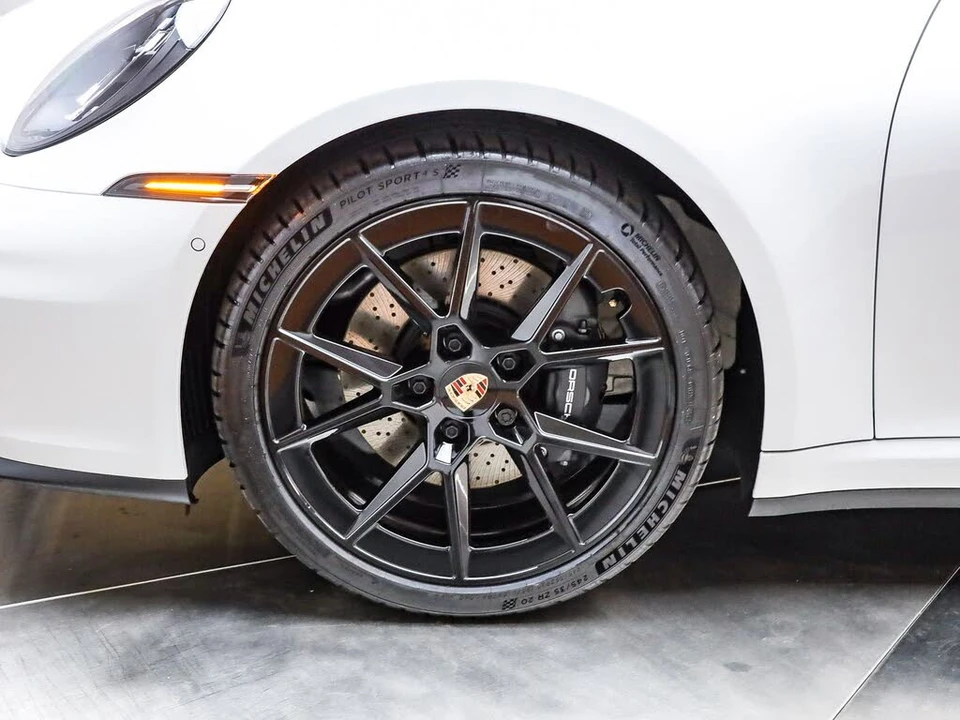 2026 Porsche 992 Carrera - Image 10 of 27