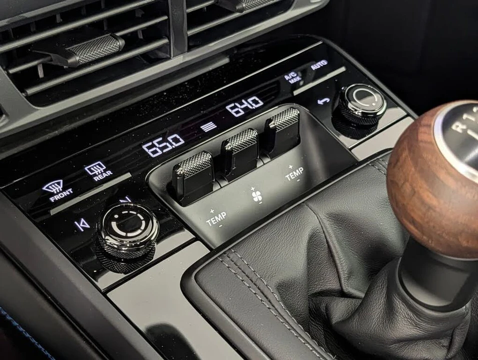 2026 Porsche 992 Carrera - Image 31 of 31
