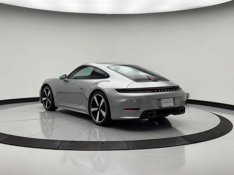 2026 Porsche 992 Carrera - Image 3 of 31