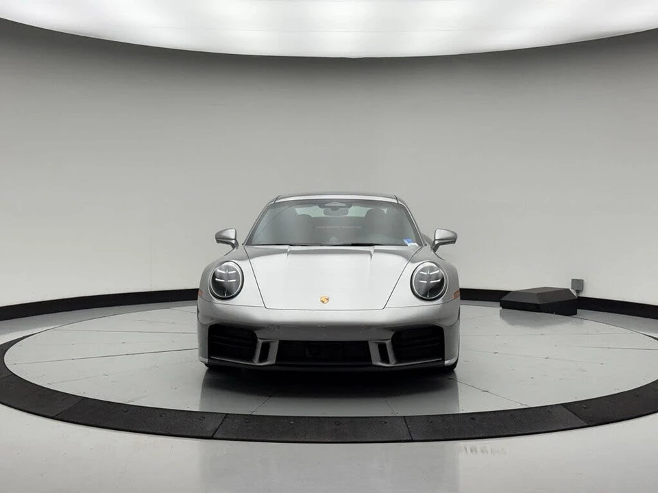 2026 Porsche 992 Carrera - Image 6 of 31