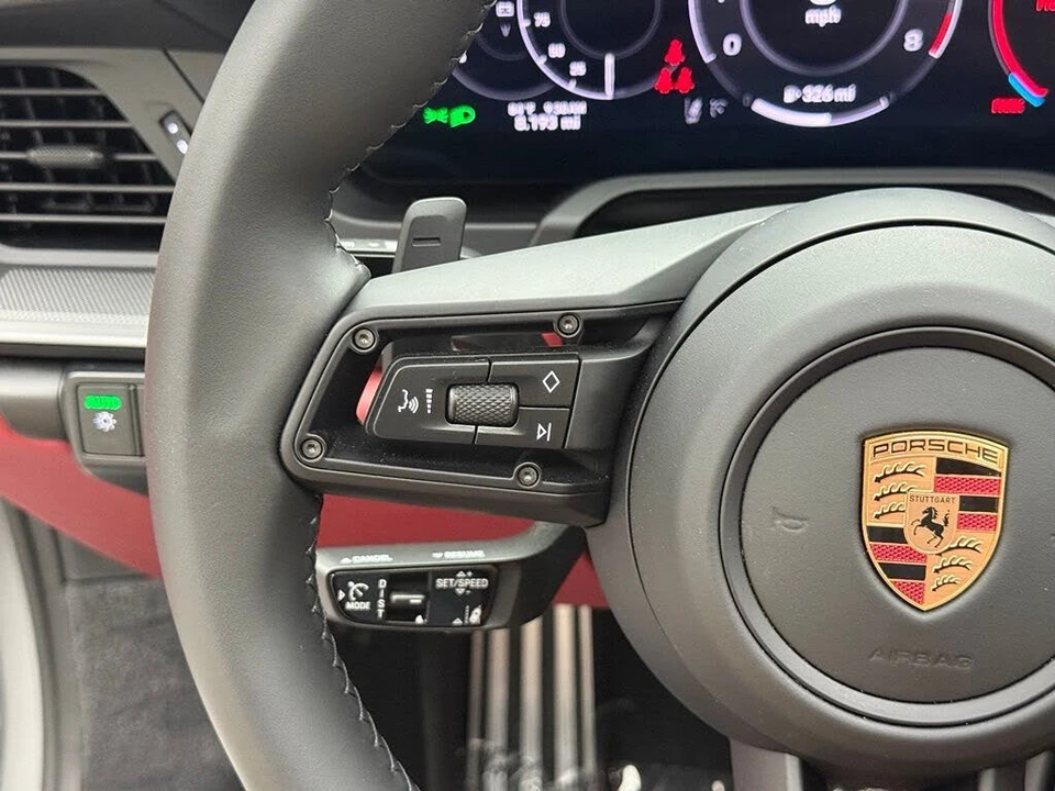 2026 Porsche 992 Carrera - Image 13 of 31