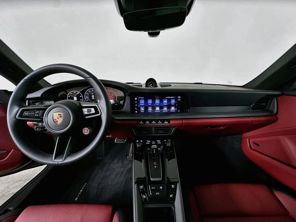 2026 Porsche 992 Carrera - Image 14 of 31