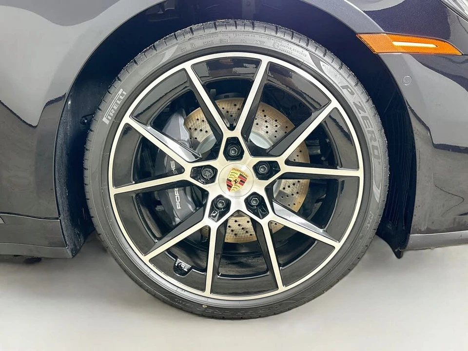 2026 Porsche 992 Carrera - Image 10 of 31