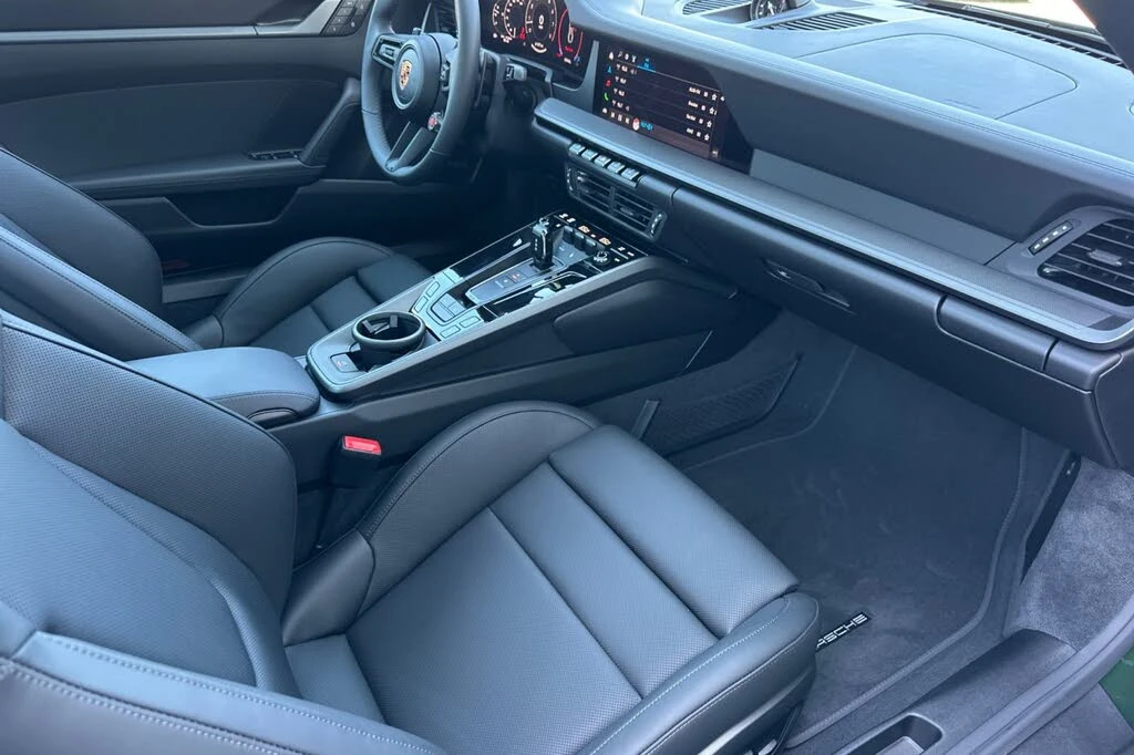 2026 Porsche 992 Carrera - Image 15 of 28