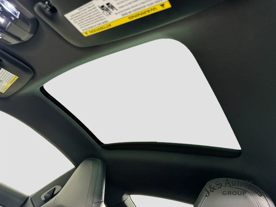 2026 Porsche 992 Carrera - Image 16 of 31