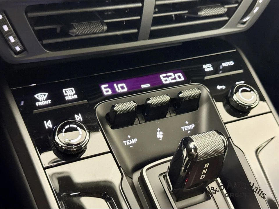 2026 Porsche 992 Carrera - Image 21 of 31