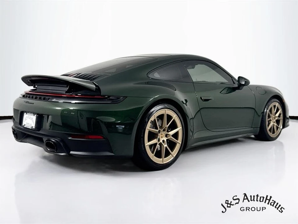 2026 Porsche 992 Carrera - Image 7 of 31