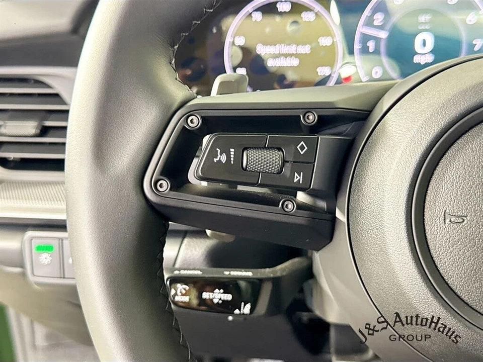 2026 Porsche 992 Carrera - Image 13 of 31