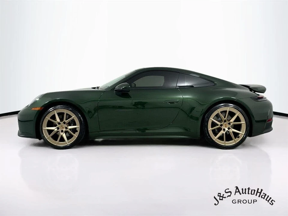 2026 Porsche 992 Carrera - Image 4 of 31