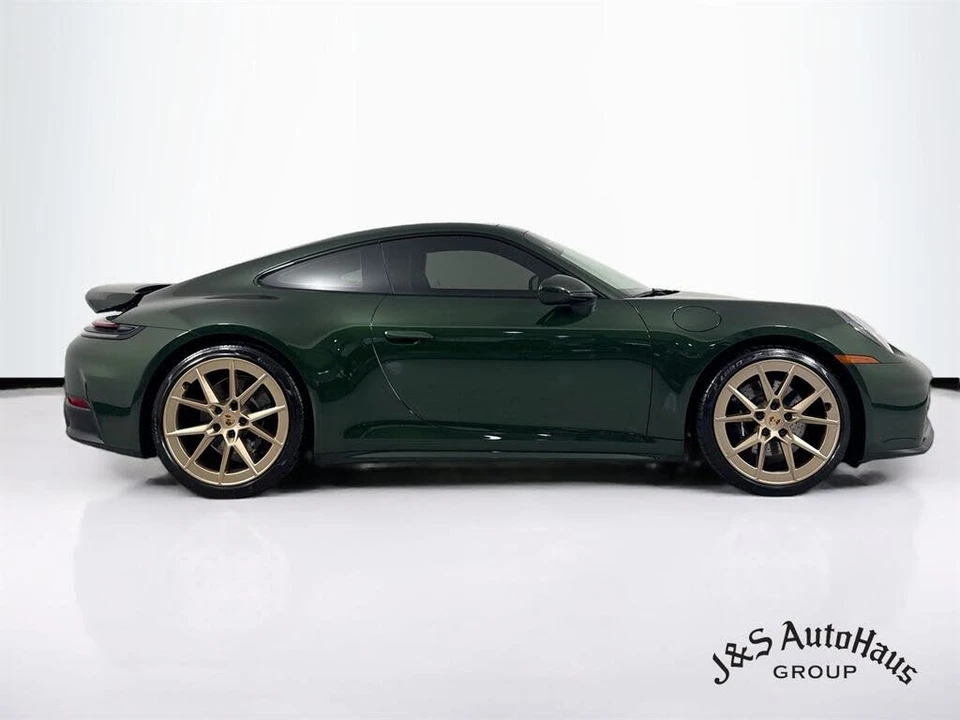 2026 Porsche 992 Carrera - Image 8 of 31