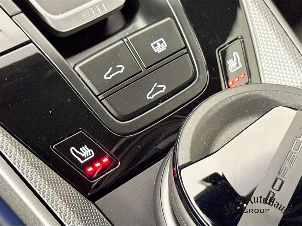 2026 Porsche 992 Carrera - Image 27 of 31