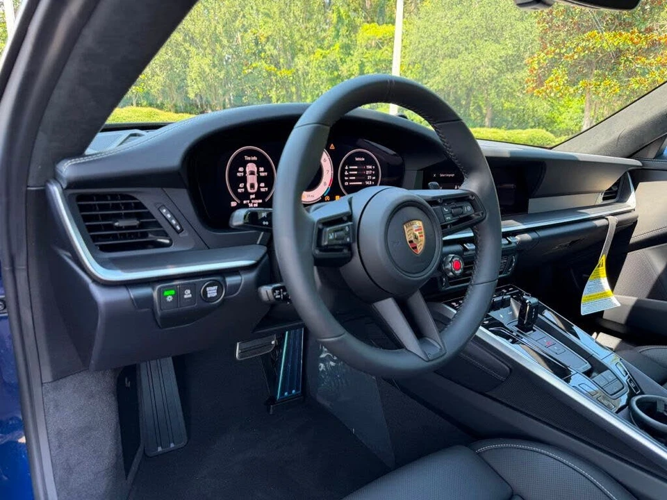 2026 Porsche 992 Carrera - Image 4 of 27