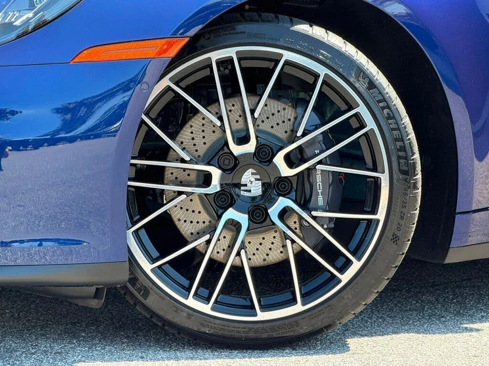 2026 Porsche 992 Carrera - Image 20 of 27