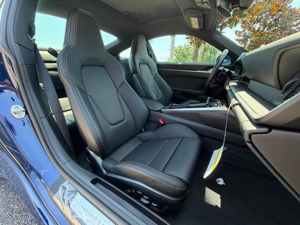 2026 Porsche 992 Carrera - Image 17 of 27