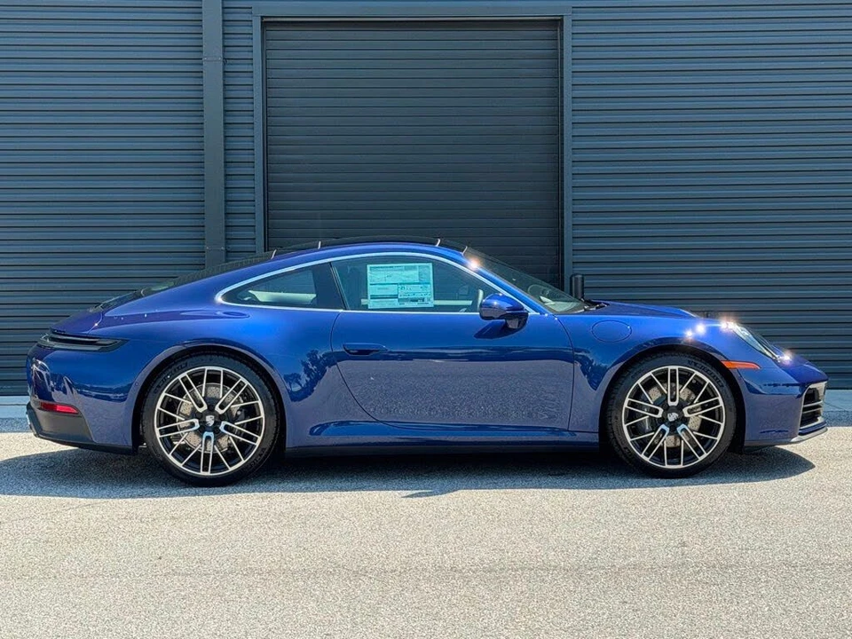 2026 Porsche 992 Carrera - Image 23 of 27