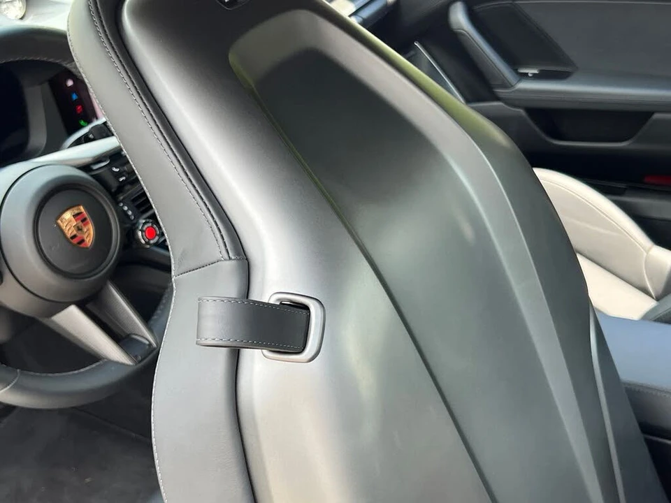 2026 Porsche 992 Carrera - Image 31 of 31