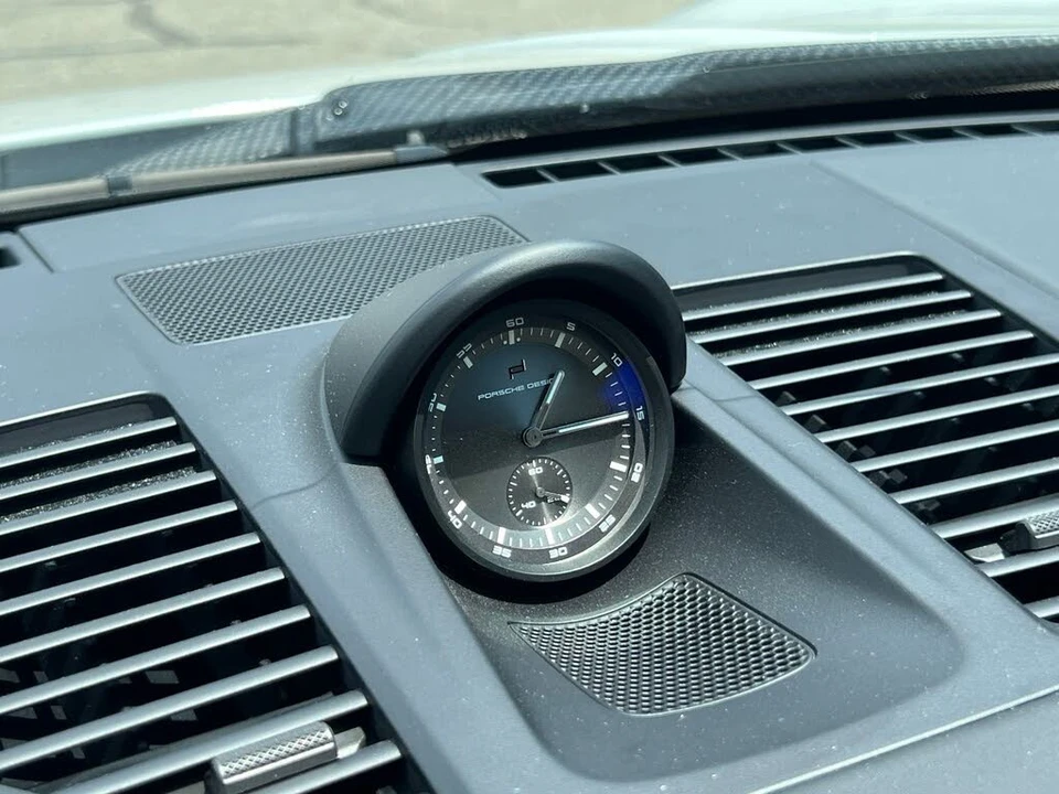 2026 Porsche 992 Carrera - Image 22 of 31