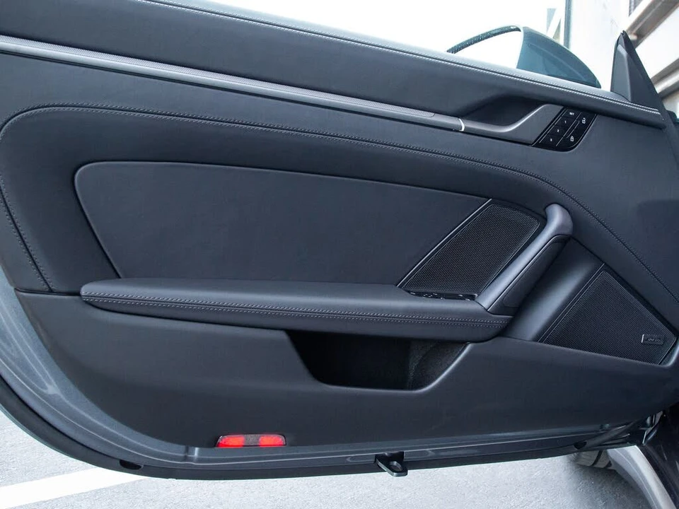 2026 Porsche 992 Carrera - Image 14 of 29
