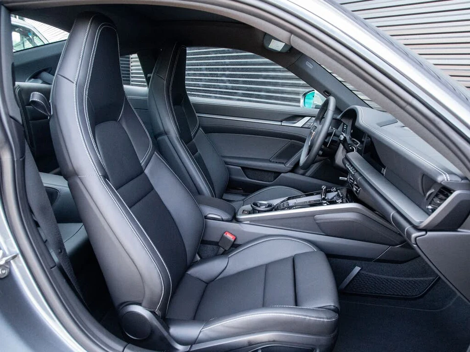 2026 Porsche 992 Carrera - Image 26 of 29
