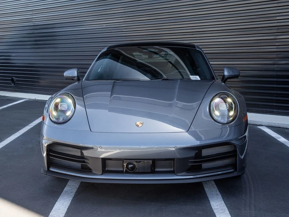 2026 Porsche 992 Carrera - Image 10 of 29