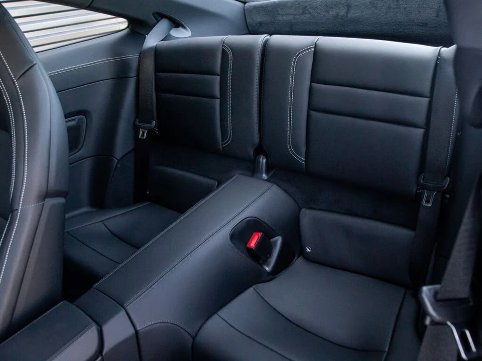 2026 Porsche 992 Carrera - Image 25 of 29