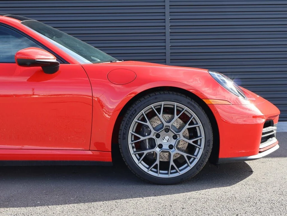 2026 Porsche 992 Carrera - Image 11 of 31