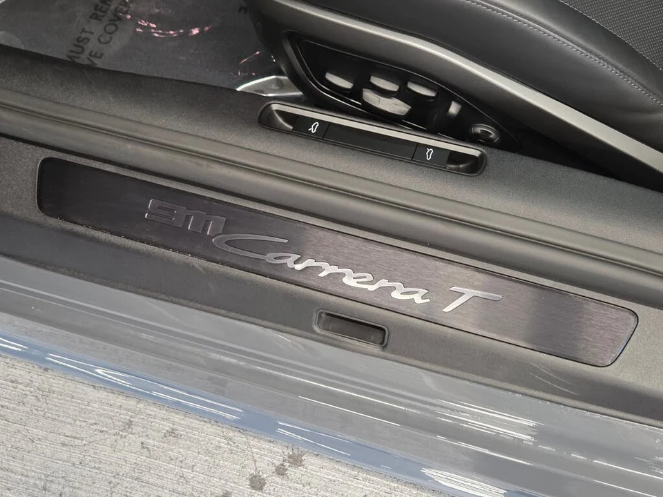 2026 Porsche 992 Carrera - Image 14 of 30