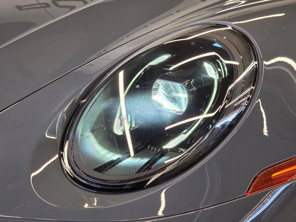 2026 Porsche 992 Carrera - Image 27 of 30