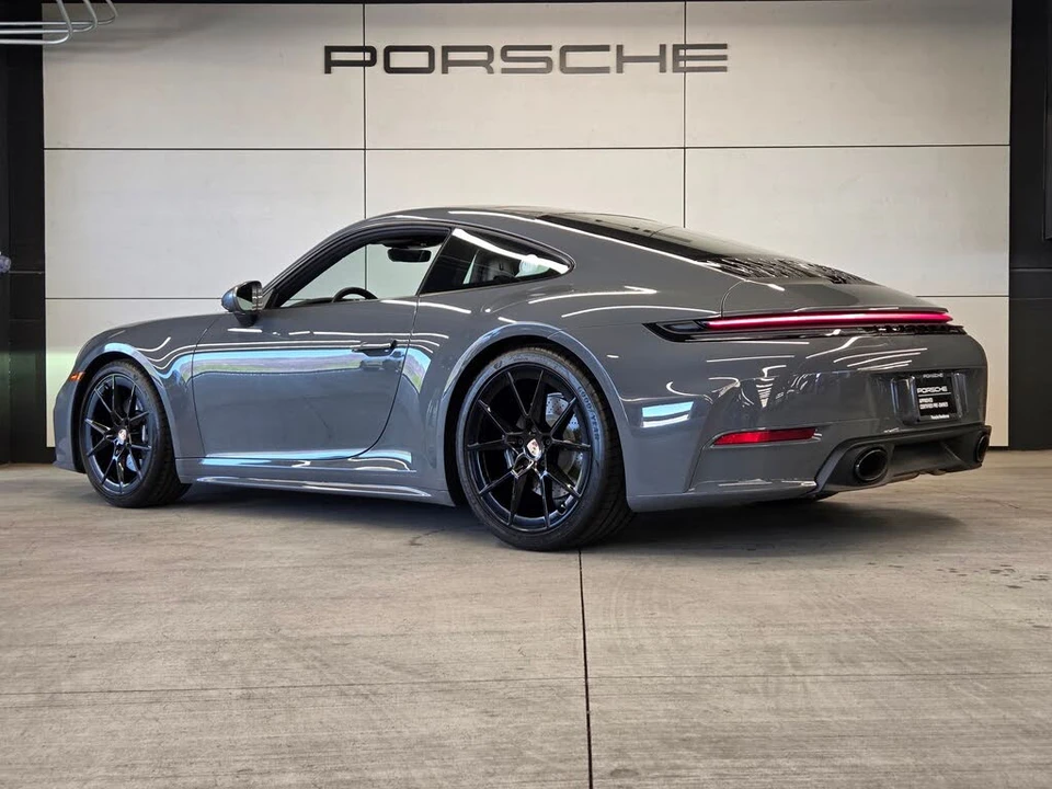 2026 Porsche 992 Carrera - Image 3 of 30
