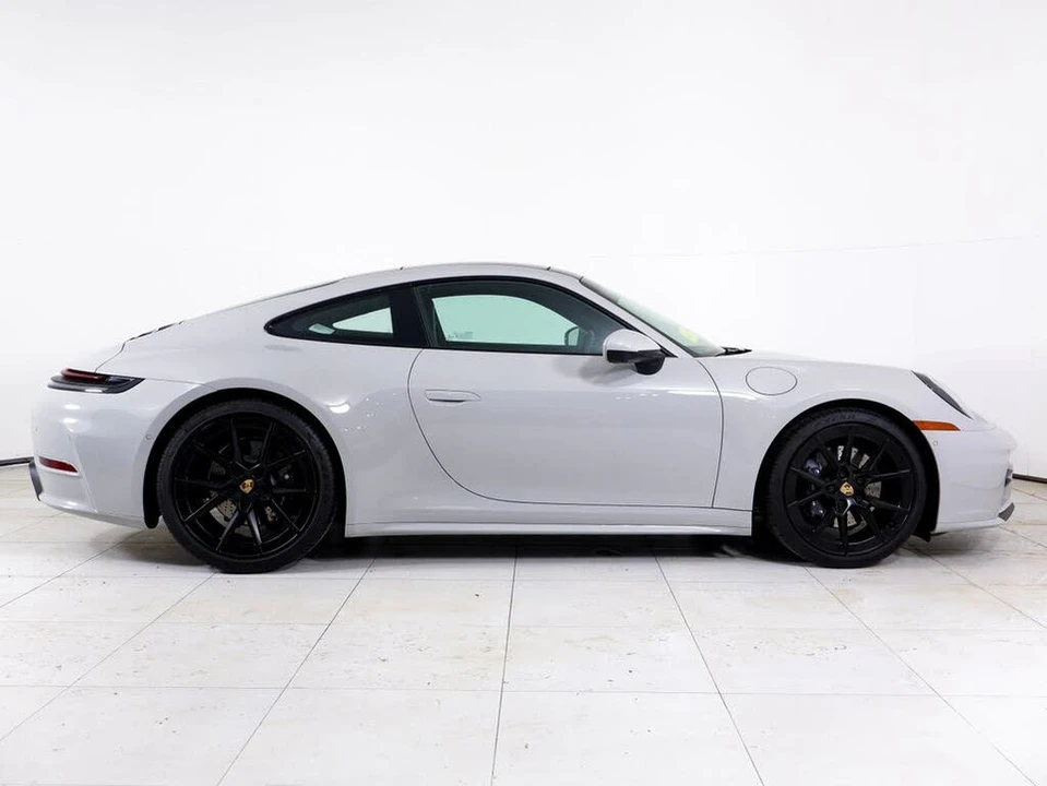 2026 Porsche 992 Carrera - Image 30 of 31