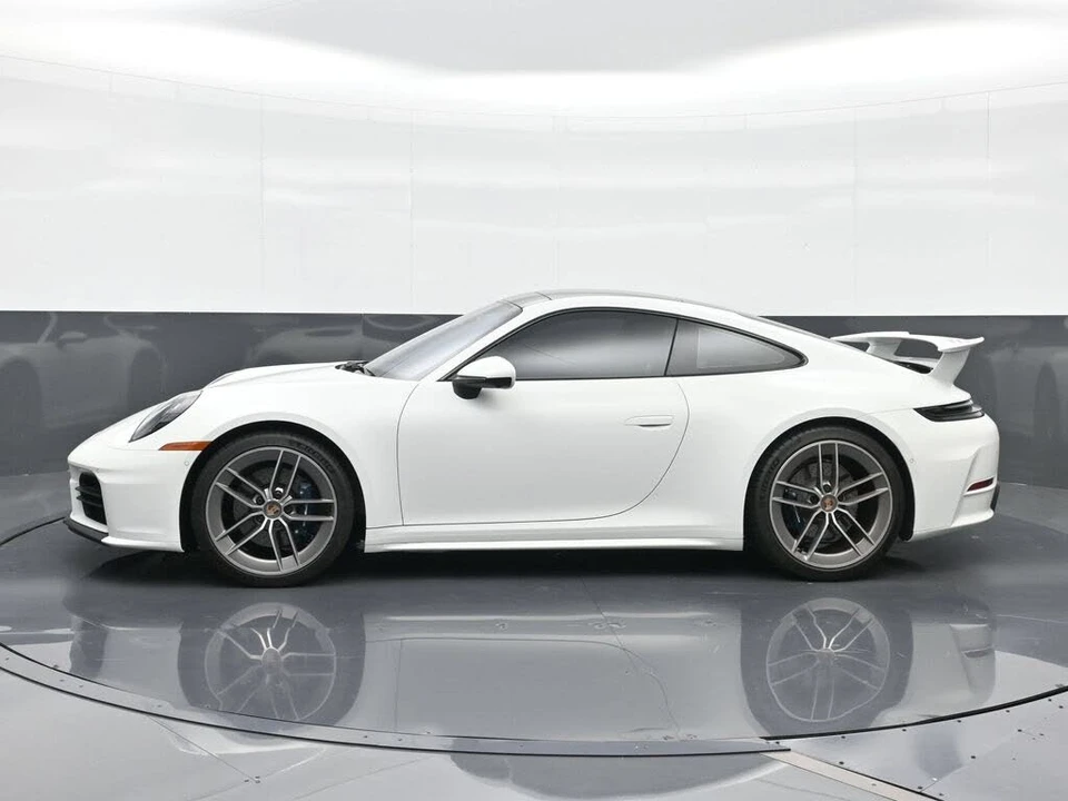 2026 Porsche 992 Carrera - Image 3 of 7