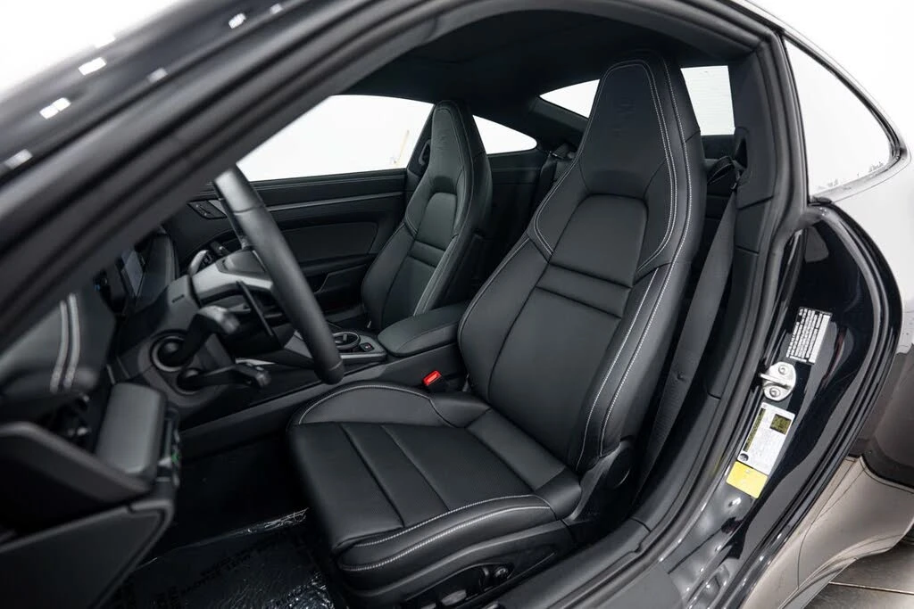 2026 Porsche 992 Carrera - Image 5 of 26