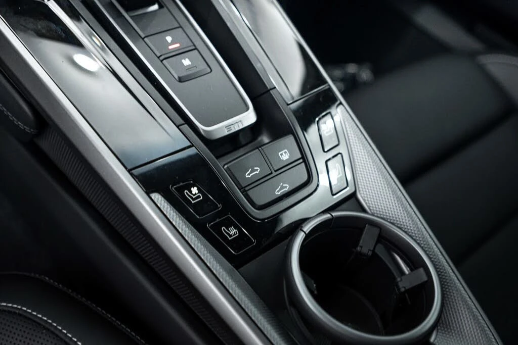 2026 Porsche 992 Carrera - Image 17 of 26