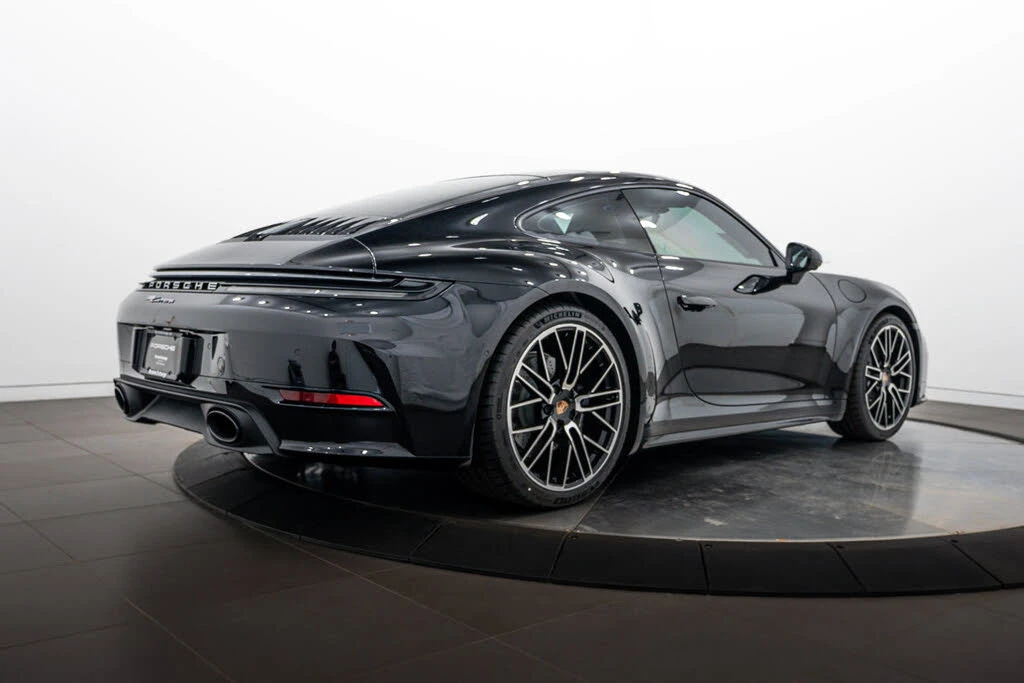2026 Porsche 992 Carrera - Image 7 of 26