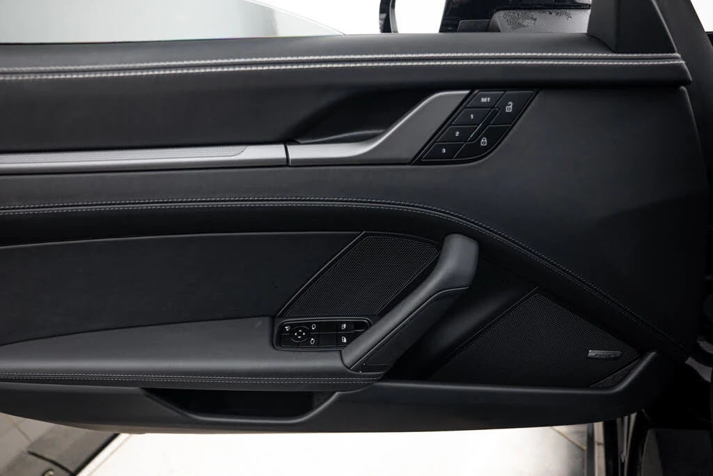 2026 Porsche 992 Carrera - Image 20 of 26