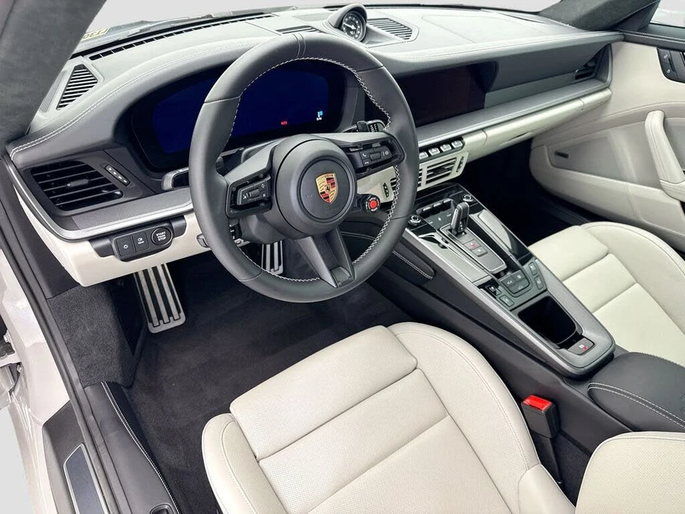 2026 Porsche 992 Carrera - Image 4 of 6