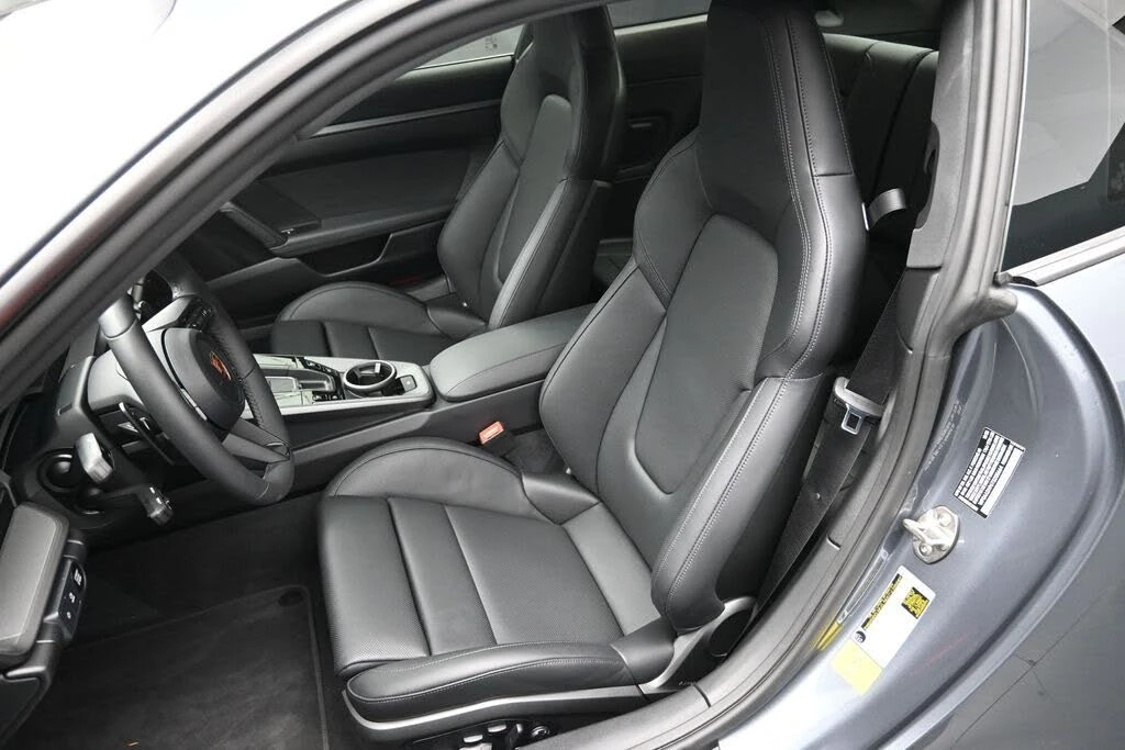 2026 Porsche 992 Carrera - Image 6 of 31