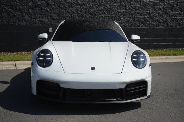 2026 Porsche 992 Carrera - Image 10 of 31