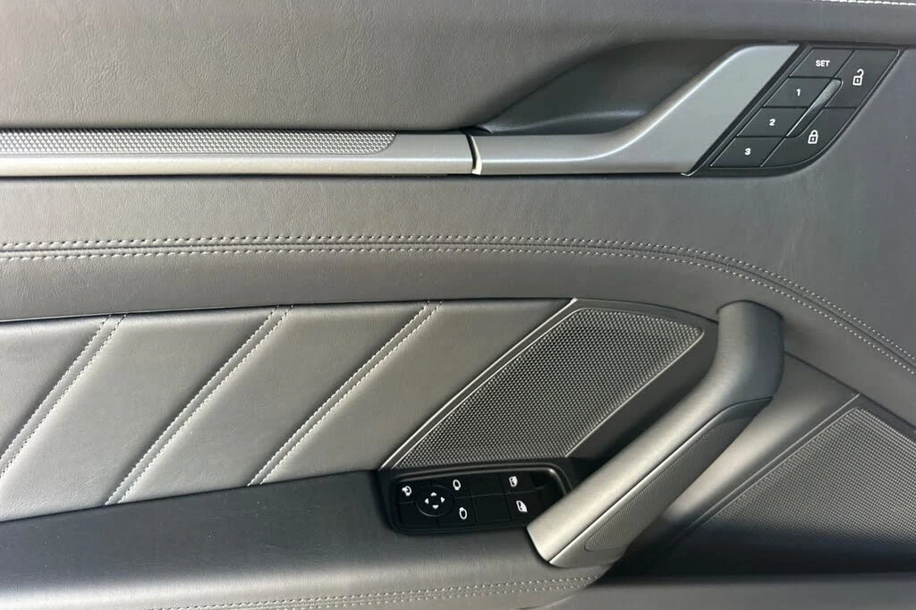 2026 Porsche 992 Carrera - Image 12 of 28
