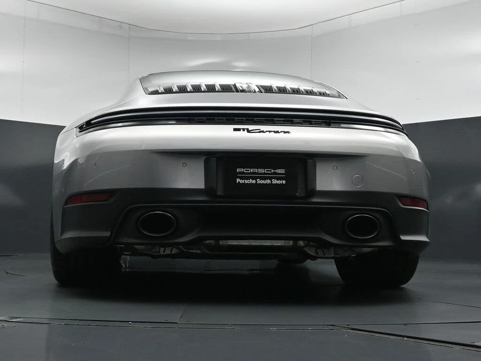 2026 Porsche 992 Carrera - Image 25 of 31