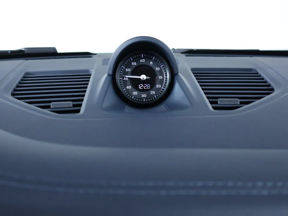 2026 Porsche 992 Carrera - Image 15 of 29