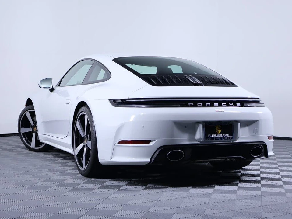 2026 Porsche 992 Carrera - Image 3 of 29