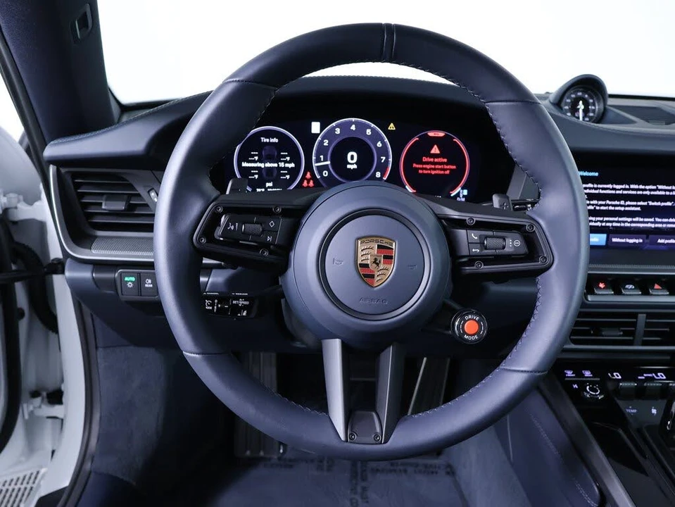 2026 Porsche 992 Carrera - Image 16 of 29