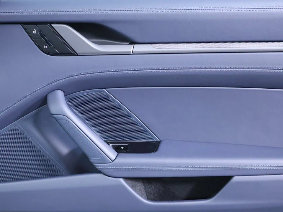 2026 Porsche 992 Carrera - Image 20 of 29