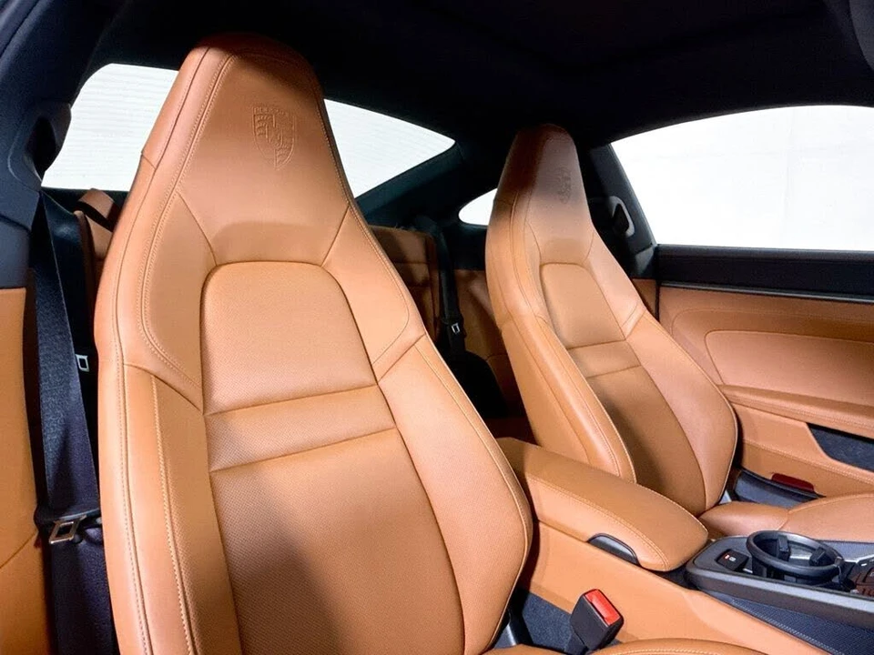 2026 Porsche 992 Carrera - Image 18 of 31