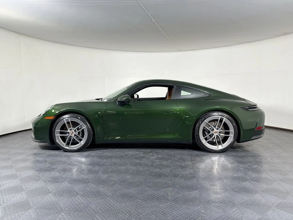 2026 Porsche 992 Carrera - Image 2 of 31