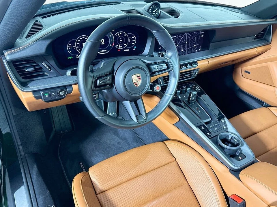 2026 Porsche 992 Carrera - Image 4 of 31