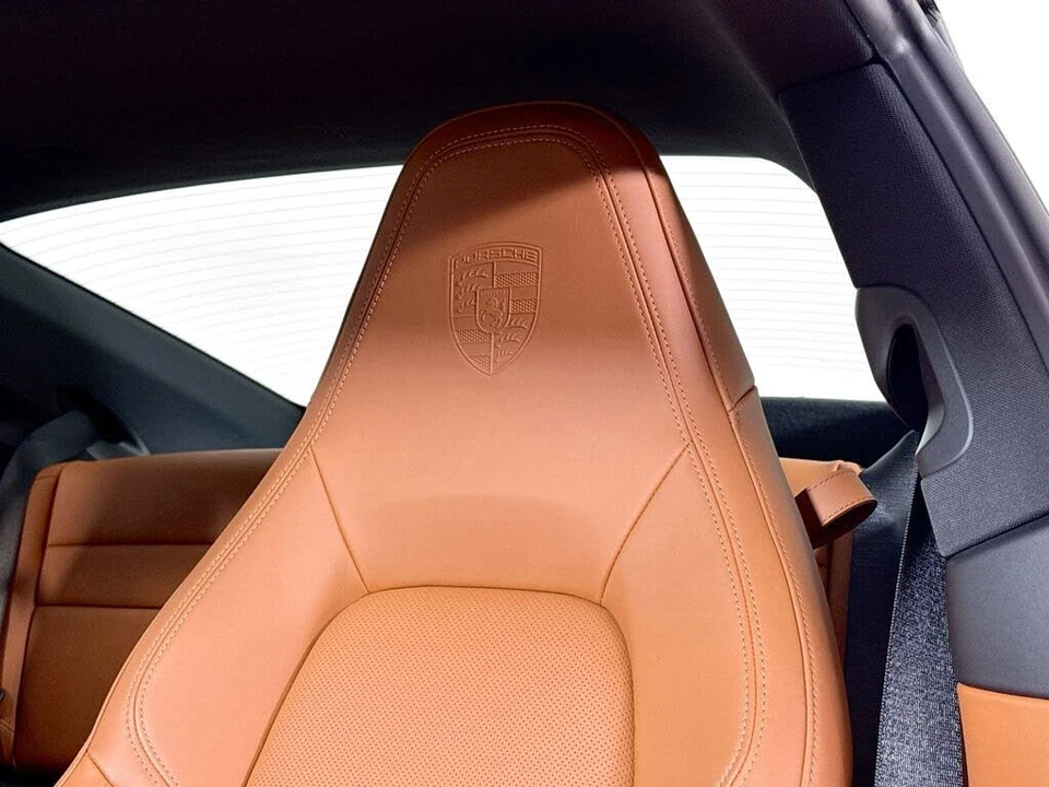 2026 Porsche 992 Carrera - Image 26 of 31