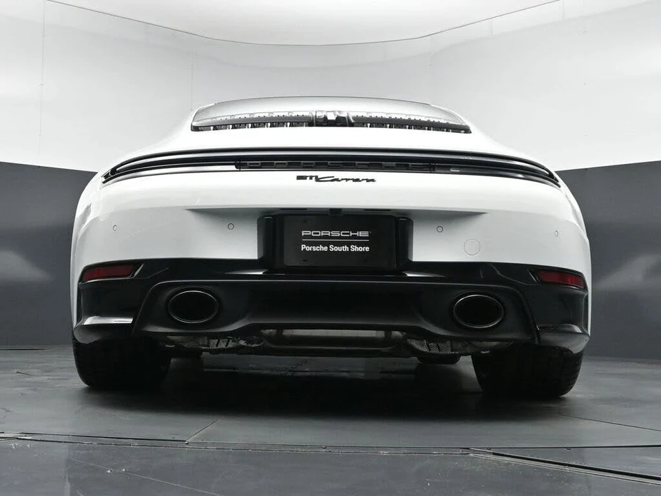 2026 Porsche 992 Carrera - Image 27 of 31